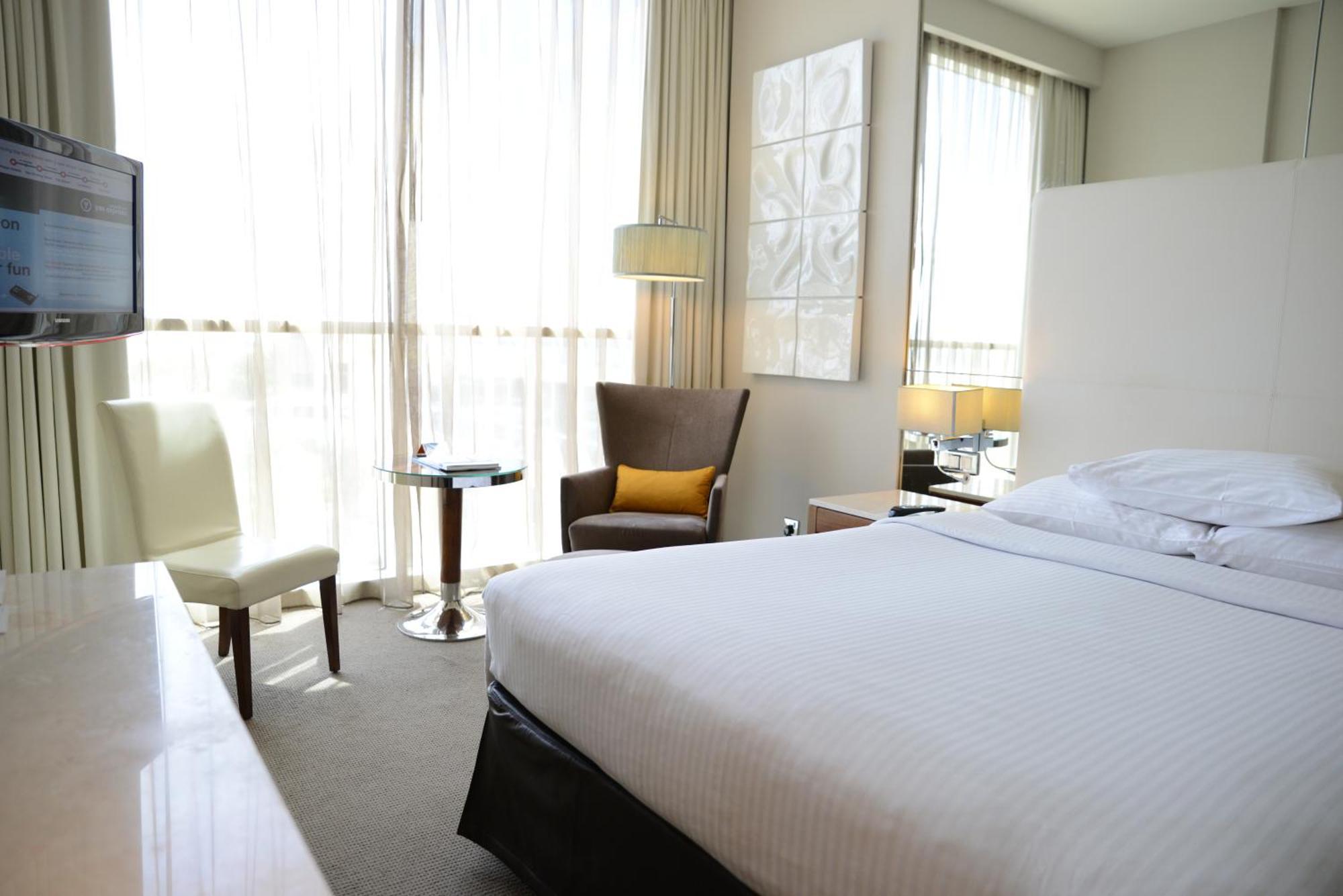 Centro Yas Island-By Rotana Hotel Abu Dhabi Room photo